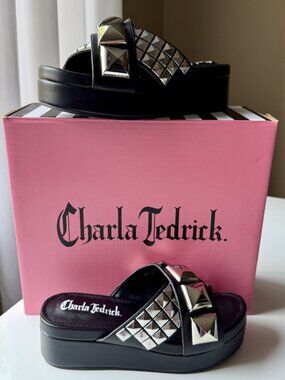 Charla Tedrick - Pyramid Cross Slide